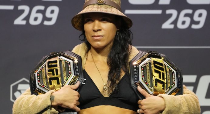 Amanda Nunes admite surpresa com mudança de postura de Julianna Peña no TUF