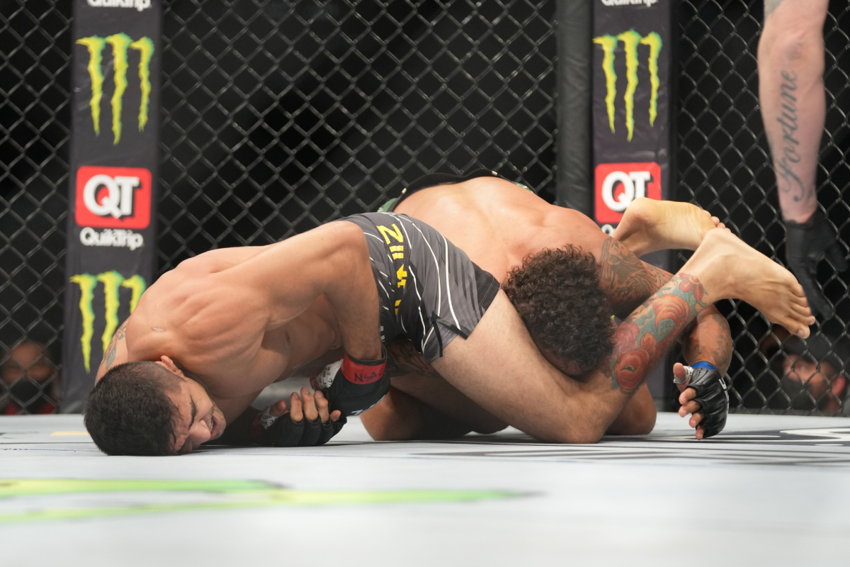 André ‘Sergipano’ finaliza mais uma e amplia invencibilidade no UFC