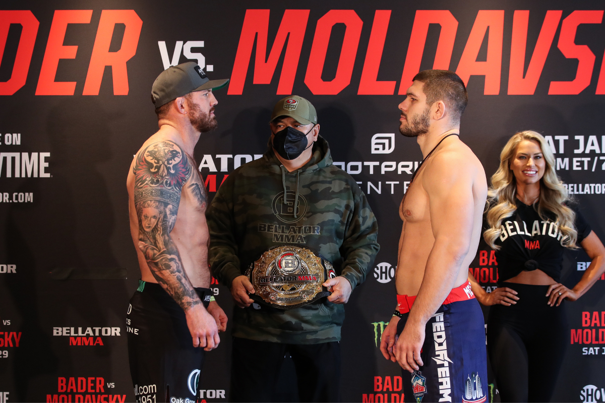 Bader e Moldavsky lutam pelo título do Bellator observados por Fedor