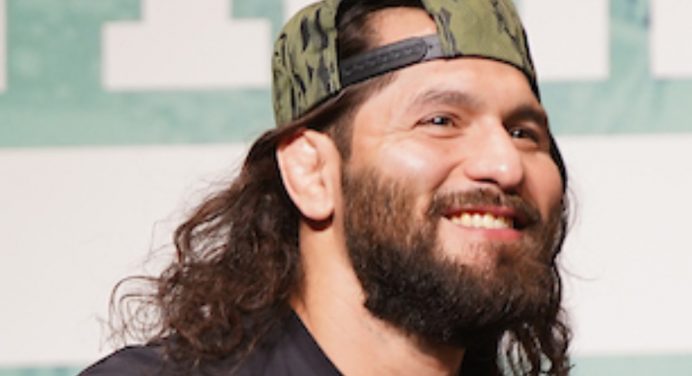 Jorge Masvidal aceita desafio feito por Durinho: “Gosto do jeito que ele luta”