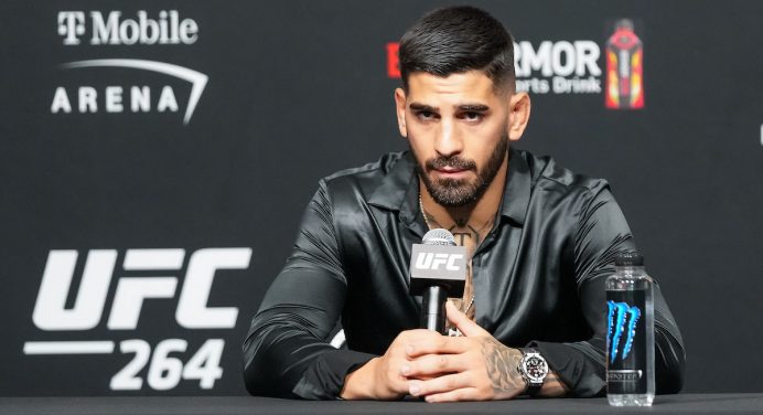 Topuria critica mudança de comportamento de Conor McGregor: “Traiu todos os valores”