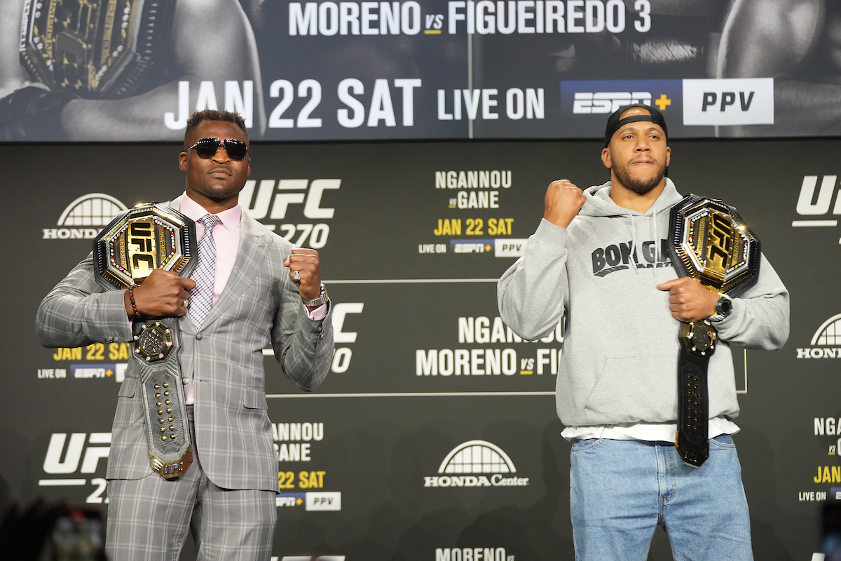 Francis Ngannou defende cinturão em meio à batalha salarial com o UFC