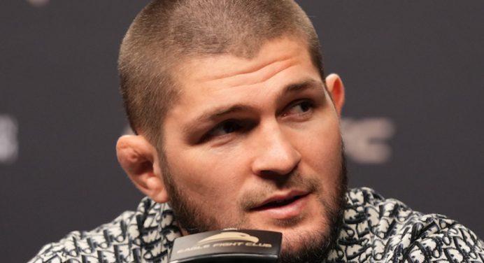 Khabib revela oferta de contrato para Jake Paul lutar MMA: “Esperamos ele”