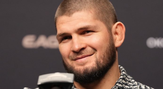 Khabib elenca rivais que gostaria de ter enfrentado antes da aposentadoria do MMA