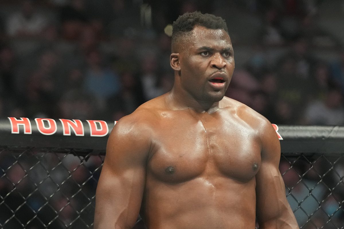 Em alta no boxe, Ngannou admite incerteza sobre retorno ao MMA em 2024