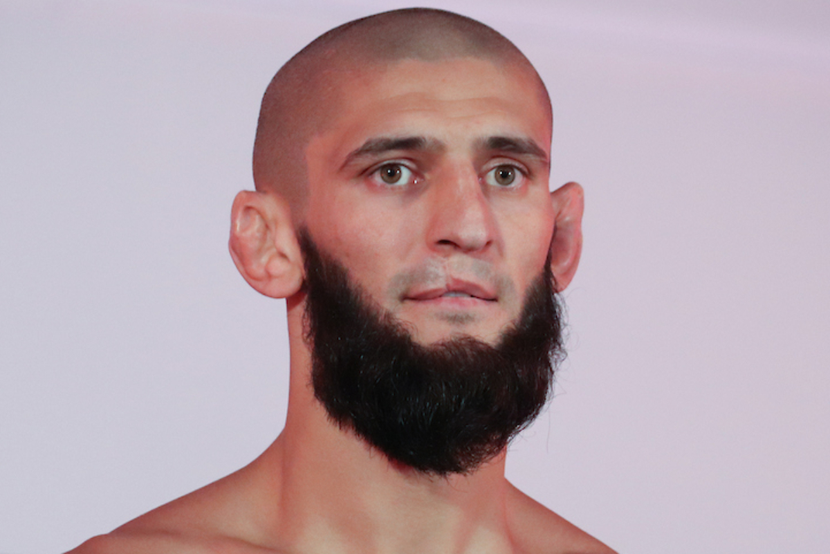 Chimaev provoca Kamaru Usman e afirma que campeão do UFC está com medo