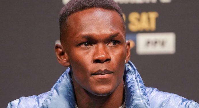 Adesanya surpreende e revela estar com pena de Jon Jones: “Desperdício de potencial”