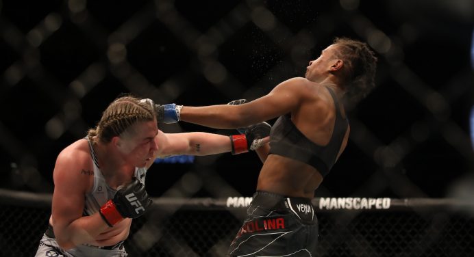 Lutadora inglesa aplica nocaute avassalador em Luana ‘Dread’ no UFC Londres