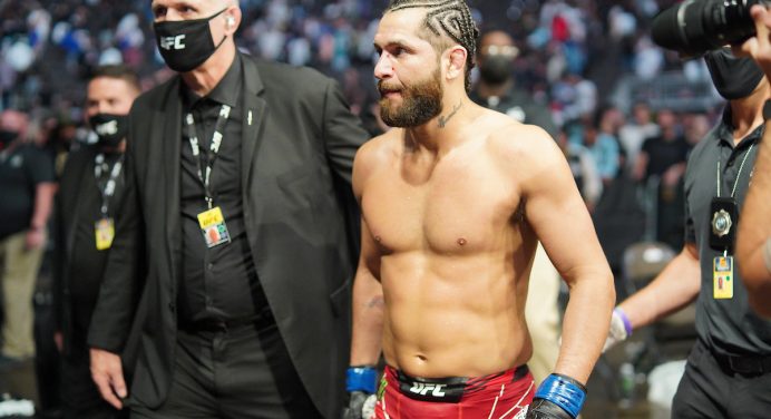 Jorge Masvidal revela plano de treinar wrestling em universidade americana