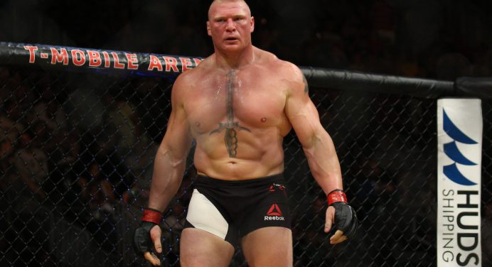 Brock Lesnar descarta retorno ao UFC e ao MMA: “Porta está fechada”