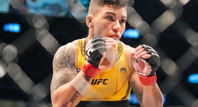 ‘Bate-Estaca’ elogia Amanda Lemos e explica razão para aceitar luta brasileira no UFC