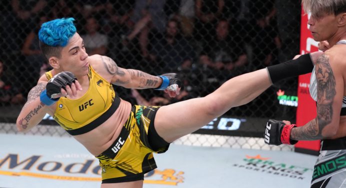 Jéssica Andrade finaliza Amanda Lemos no primeiro round em retorno ao palhas do UFC