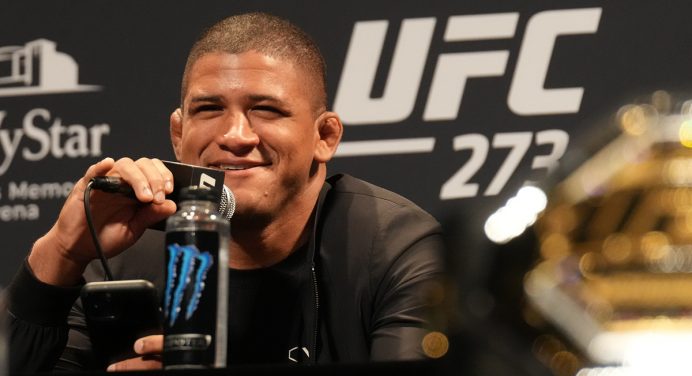 Durinho e Chimaev trocam farpas em coletiva e esquentam o clima para o UFC 273