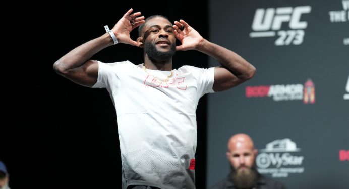 Sterling cita necessidade de descanso e projeta retorno ao UFC para junho