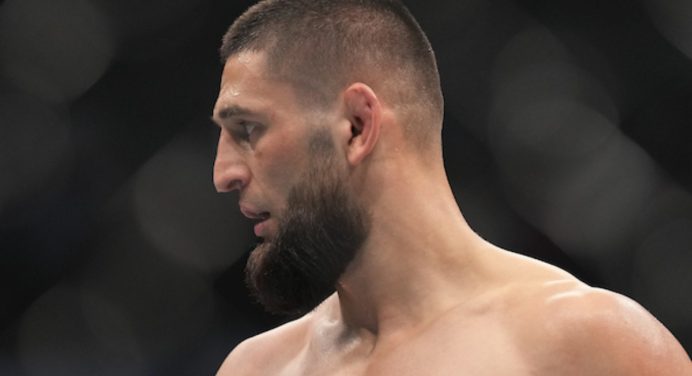 Chimaev se machuca e promove dança das cadeiras no UFC; “Malvado” fica sem luta