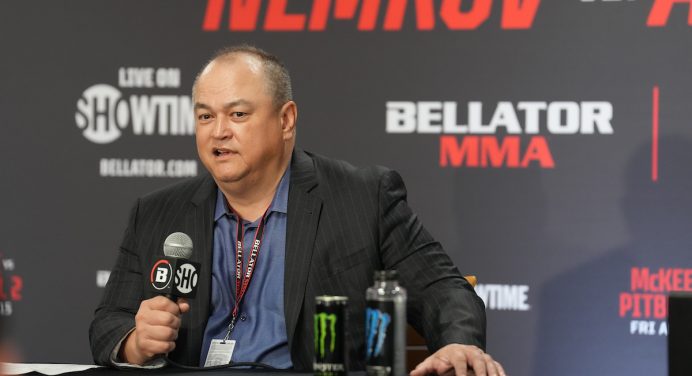 Presidente do Bellator indica encontro com Khabib para tratar de ‘Cigano’ vs Fedor