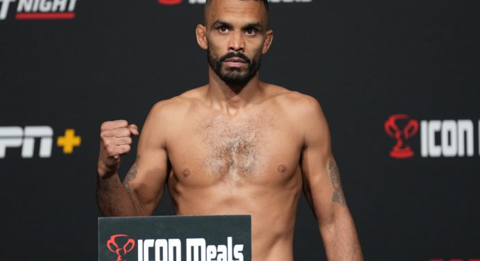 Principal estrela do UFC Vegas 53 não bate o peso e é multado