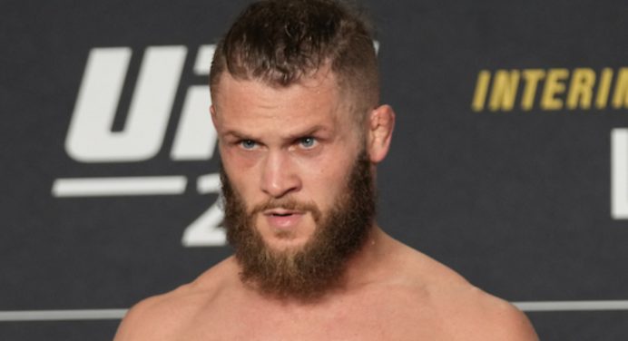 Rival no UFC Rio, Fiziev minimiza nocaute sofrido por Do Bronx: “Ainda é perigoso”