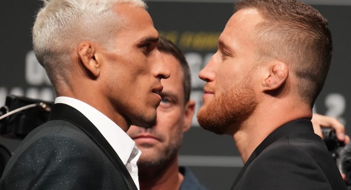 ‘Do Bronx’ e Gaethje protagonizam encarada séria após coletiva ‘pacífica’ do UFC 274