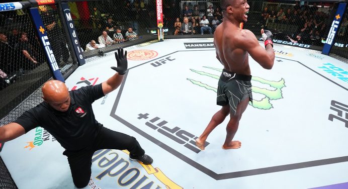 Jaílton ‘Malhadinho’ dá show e finaliza oponente no primeiro round do UFC Vegas 55