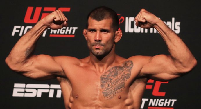 Rodolfo Vieira vence a balança e lidera esquadrão brasileiro em card do UFC