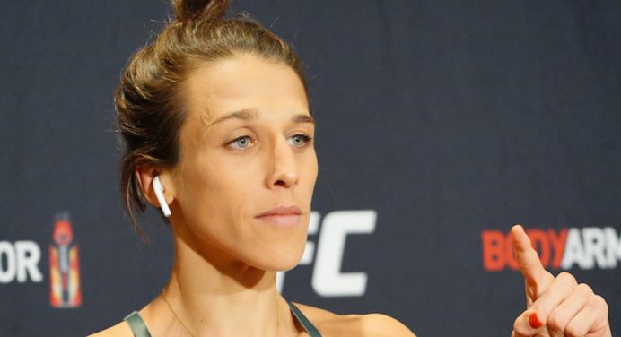 Joanna Jedrzejczyk explica decisão de se aposentar: “É hora de aproveitar a vida”