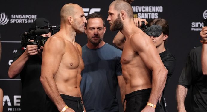 Dana White cogita realizar revanche entre Glover e Prochazka pelo título do UFC