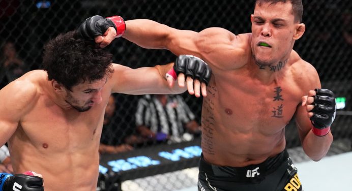 Estratégico, Caio Borralho supera Petrosyan e engata segunda vitória no UFC