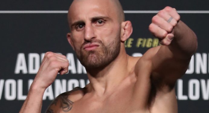 Volkanovski contesta nível de Makhachev na trocação para superluta no UFC 284