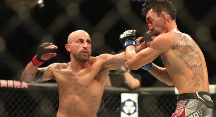 Dana White descarta quarta luta entre Holloway e Volkanovski: “É uma má ideia”