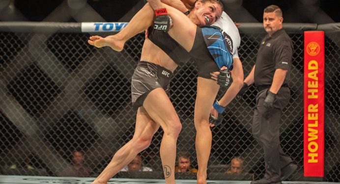 Ex-campeã do UFC, Miesha Tate sofre dura derrota em estreia no peso-mosca