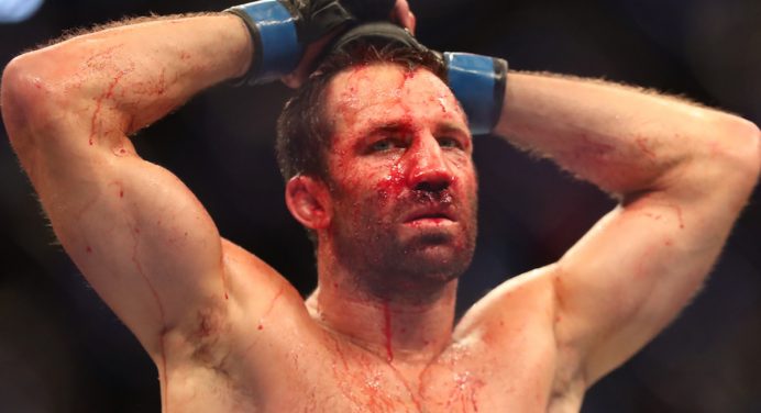 Luke Rockhold provoca ‘Borrachinha’ após derrota no UFC: “Minha p***”