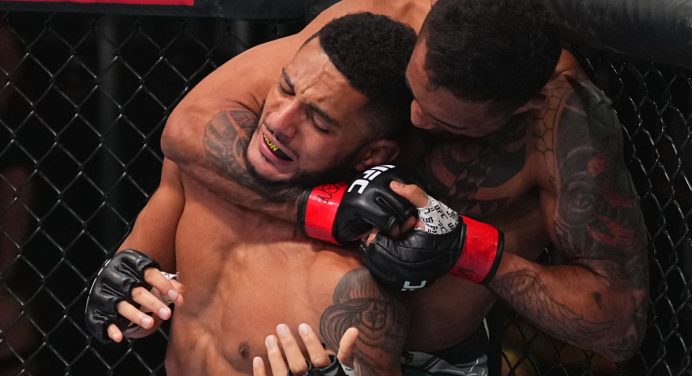 Joanderson ‘Tubarão’ finaliza estreante e desafia Dan Ige para lutar no UFC Rio