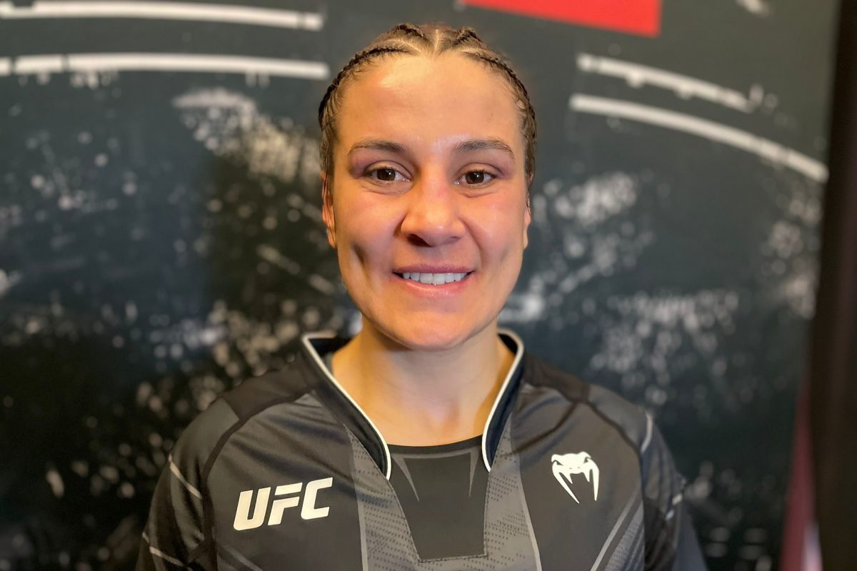 Jennifer Maia exalta fim da má fase com vitória no UFC Vegas 65: “Alma lavada”