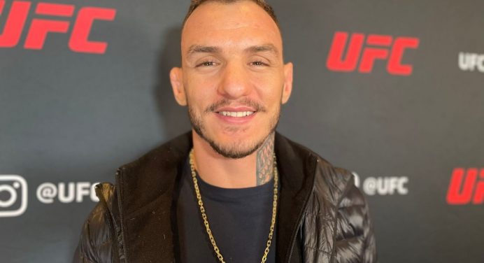 ‘Moicano’ zomba de Ferguson ao projetar luta no UFC: “Sou contra a pena de morte”