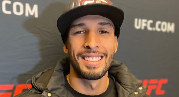 Confiante, Vinicius Salvador promete nocaute no 1º round em estreia no UFC