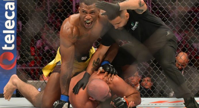 Malhadinho revela inspiração em Khabib após vitória no UFC Rio: “Sou fã”