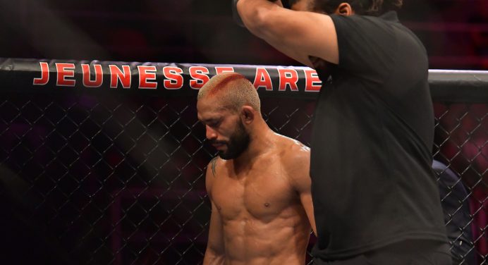 Deiveson Figueiredo sofre lesão no olho e perde título do UFC para Brandon Moreno