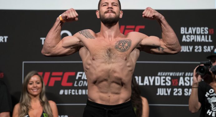 Krylov passa mal e luta principal do UFC Vegas 70 é cancelada; Sergipano assume posto de destaque