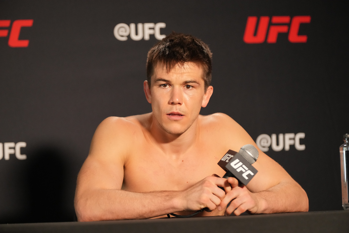 Que situação! Lutador do UFC relata problema de disfunção erétil após corte de peso