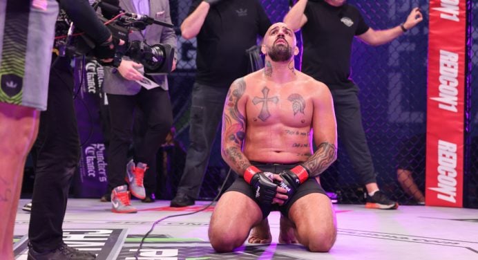 Ex-UFC Danilo Marques finaliza rival, mas não conquista vaga na PFL