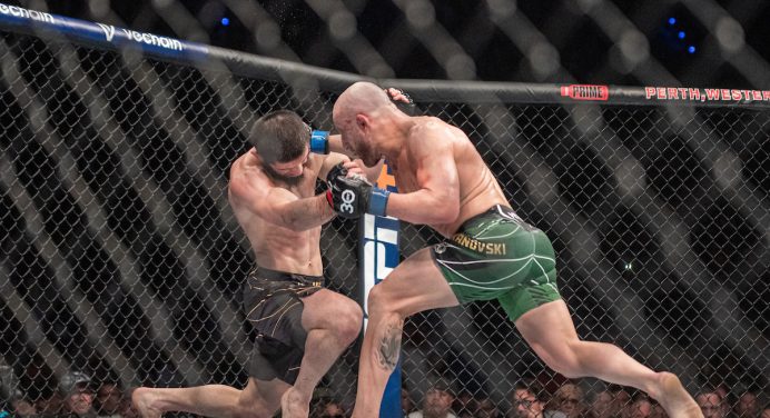 Batalha entre Makhachev e Volkanovski é eleita ‘Luta da Noite’ do UFC 284