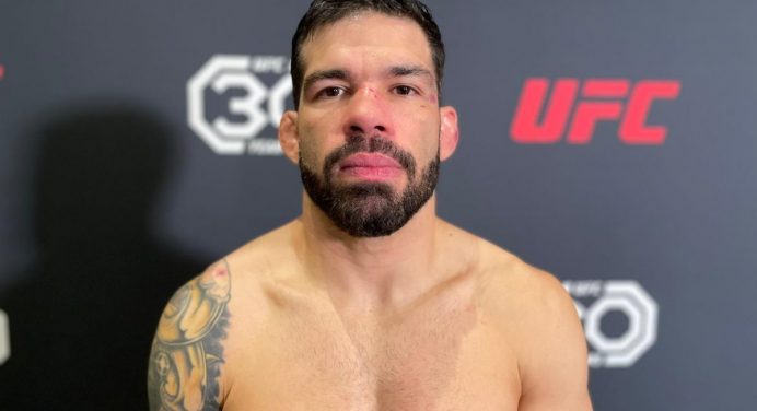 Raphael Assunção lamenta despedida com derrota e planeja vida pós-aposentadoria