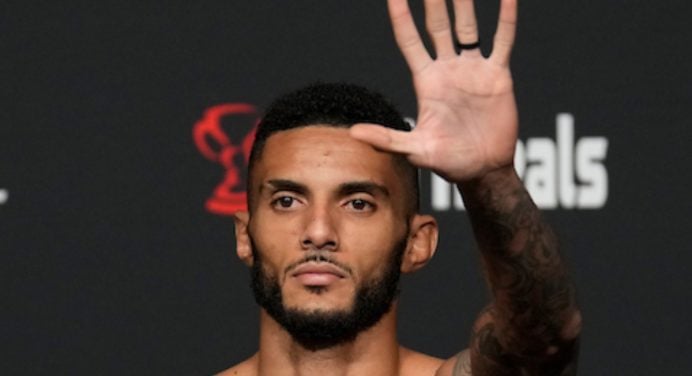 Lucas Alexander promete impressionar em busca da primeira vitória no UFC