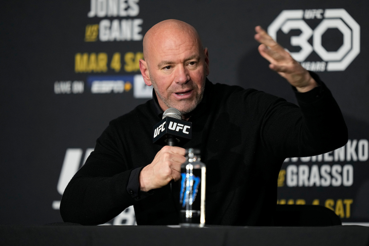 Dana White elege Jon Jones como GOAT do MMA após conquista no UFC 285