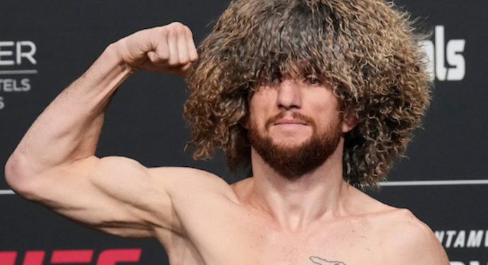 Merab insinua ‘empurrão’ do UFC para disputa de título de Umar por parentesco com Khabib