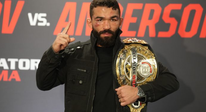 Soberano! Patrício Pitbull nocauteia rival canadense e mantém cinturão do Bellator