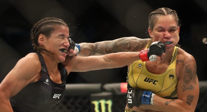 Julianna Peña critica possível retorno de Amanda Nunes ao UFC: “É ridículo”