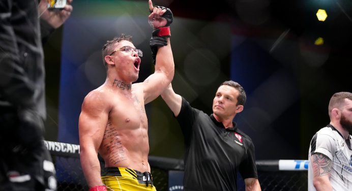 Caio Borralho promete se tornar campeão do UFC: “Nasci para isso”