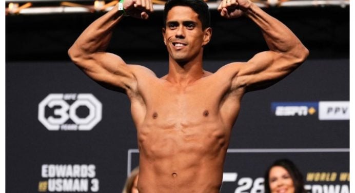 UFC encaminha Jafel Filho vs Juancamilo Ronderos para card em julho